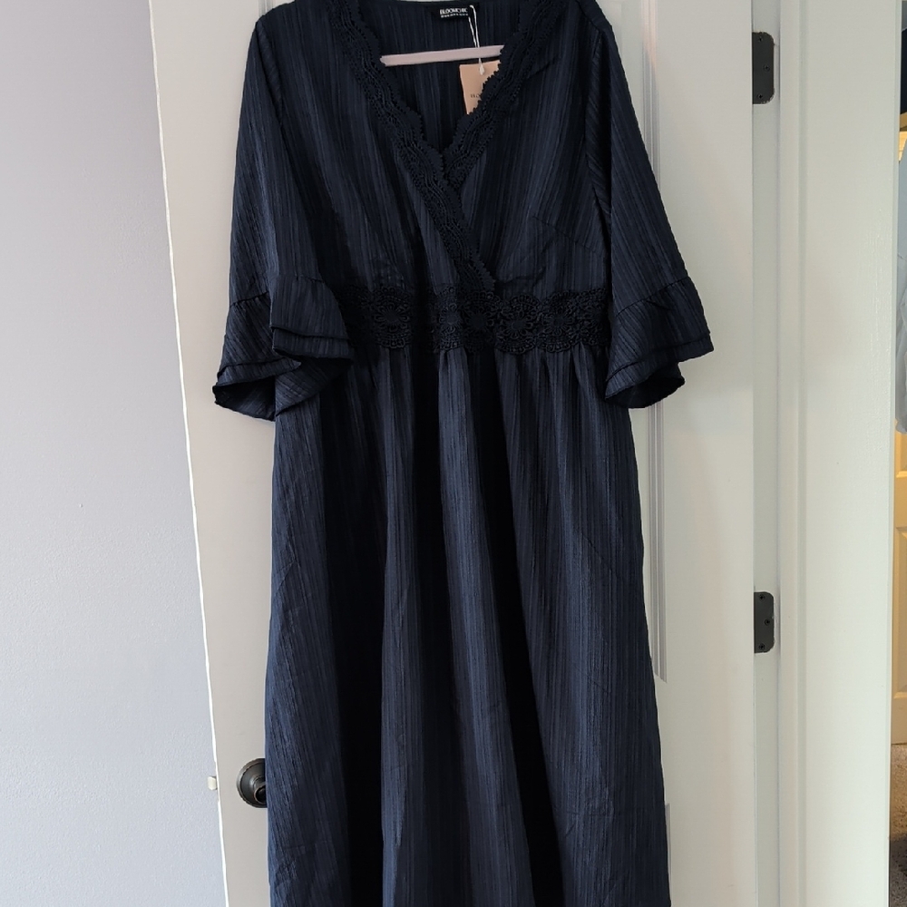 BloomChic Navy Long Sleeve Dress